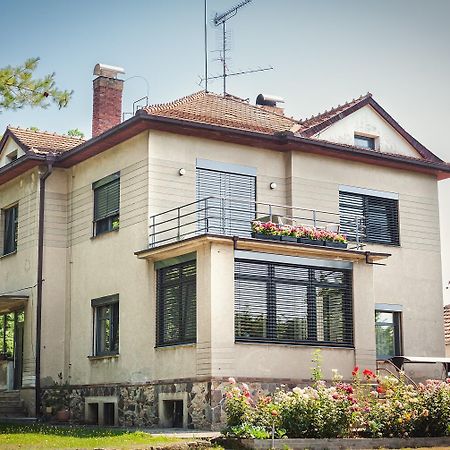 Kozlova Vila Kardasova Recice Ngoại thất bức ảnh